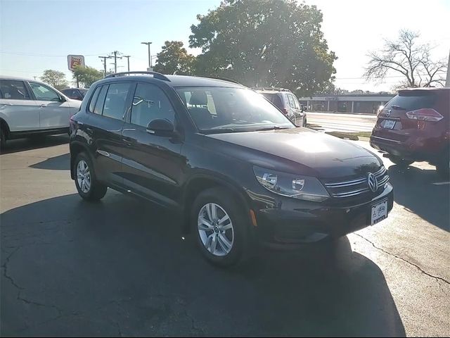 2015 Volkswagen Tiguan S