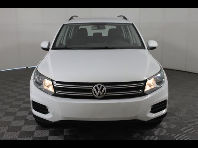 2015 Volkswagen Tiguan S