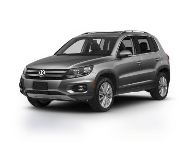 2015 Volkswagen Tiguan SE