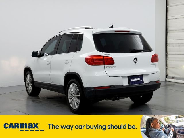 2015 Volkswagen Tiguan SE