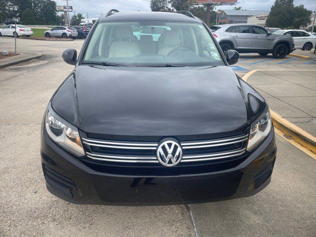 2015 Volkswagen Tiguan SE