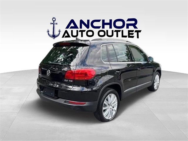 2015 Volkswagen Tiguan SE