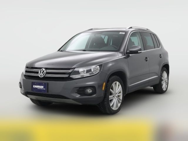 2015 Volkswagen Tiguan SE