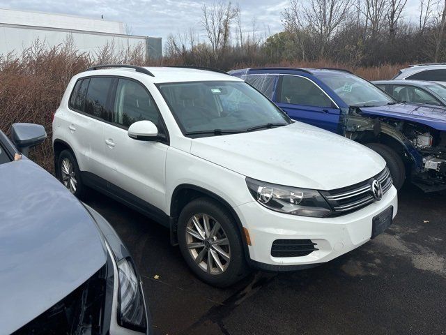 2015 Volkswagen Tiguan SE