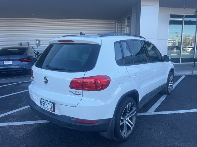 2015 Volkswagen Tiguan SE