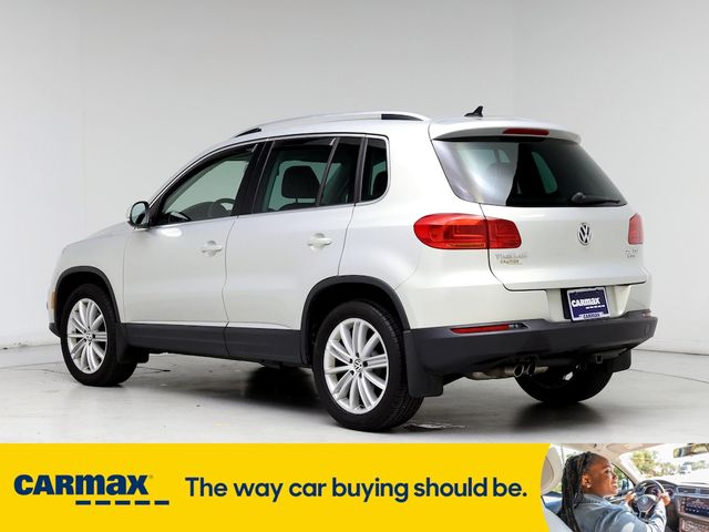 2015 Volkswagen Tiguan SE