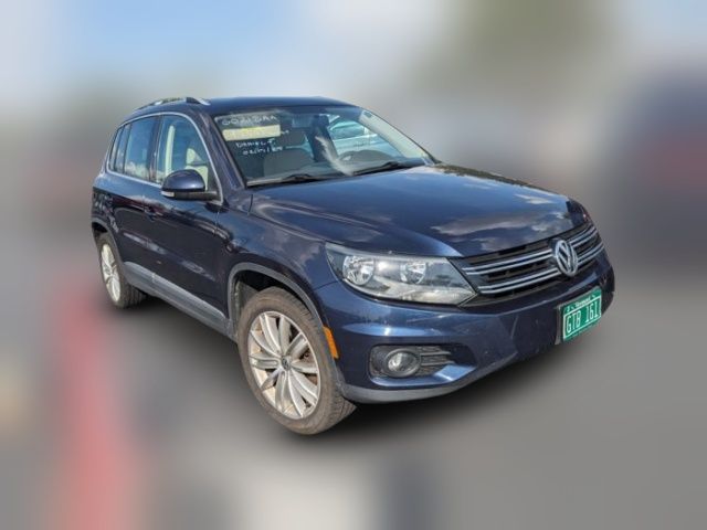 2015 Volkswagen Tiguan SE