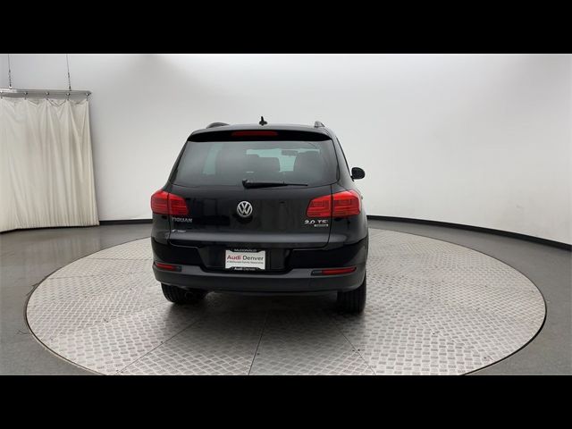 2015 Volkswagen Tiguan SE