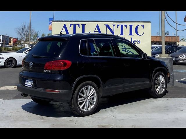 2015 Volkswagen Tiguan SE