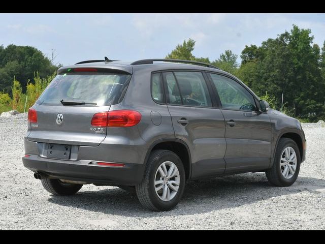 2015 Volkswagen Tiguan S