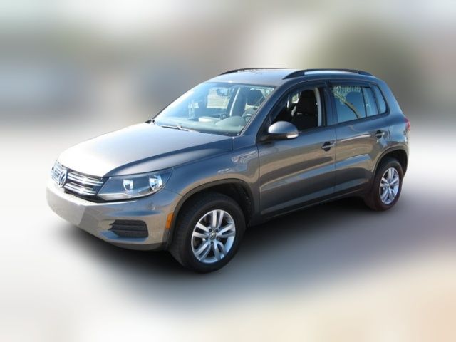 2015 Volkswagen Tiguan S