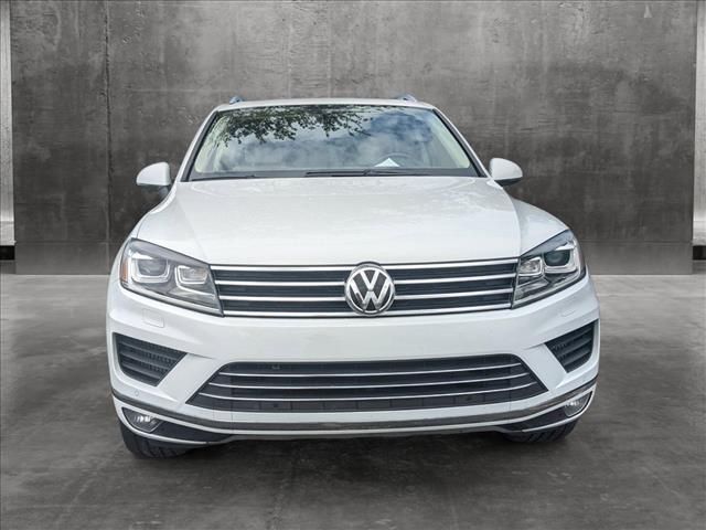 2015 Volkswagen Touareg Lux