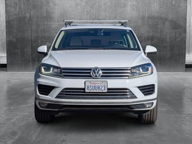 2015 Volkswagen Touareg Sport