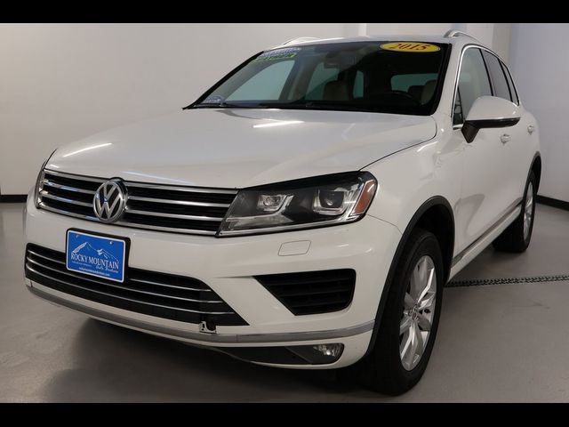 2015 Volkswagen Touareg Sport