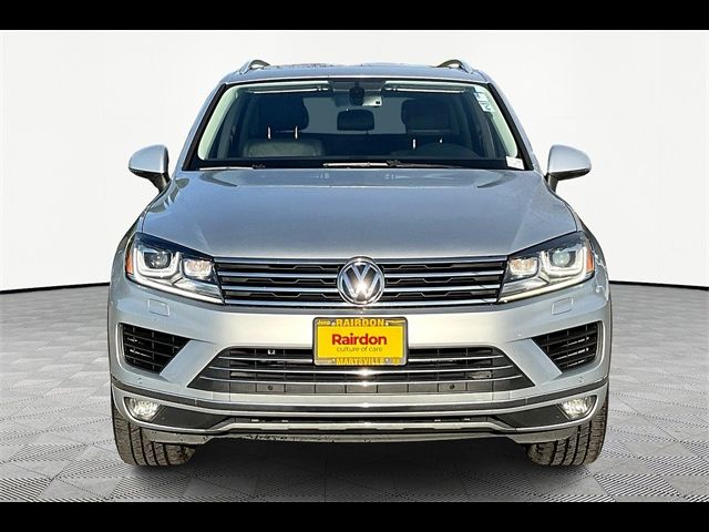 2015 Volkswagen Touareg Lux