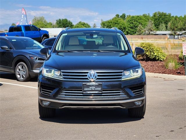 2015 Volkswagen Touareg Lux