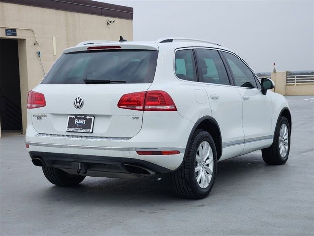 2015 Volkswagen Touareg Sport