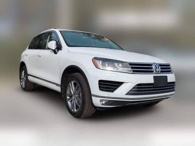 2015 Volkswagen Touareg Lux