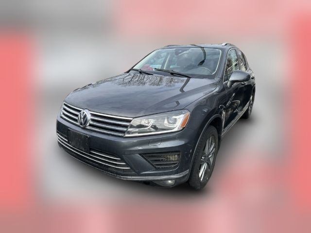 2015 Volkswagen Touareg Lux