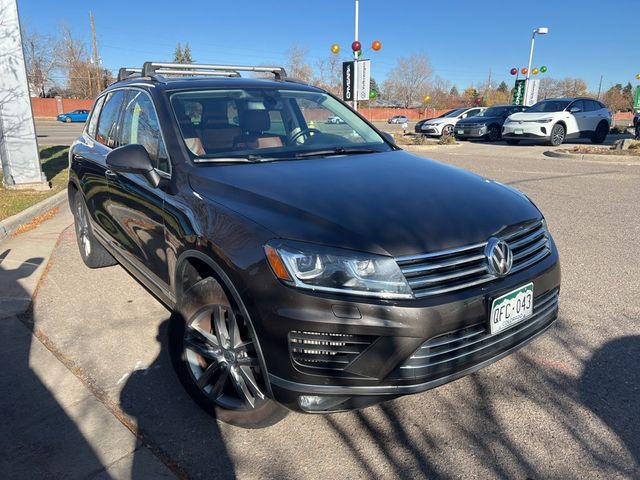 2015 Volkswagen Touareg Lux