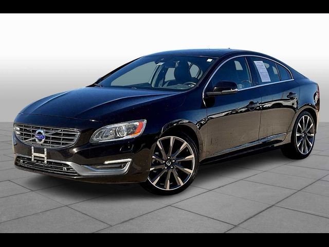 2015 Volvo S60 T5 Drive-E Platinum