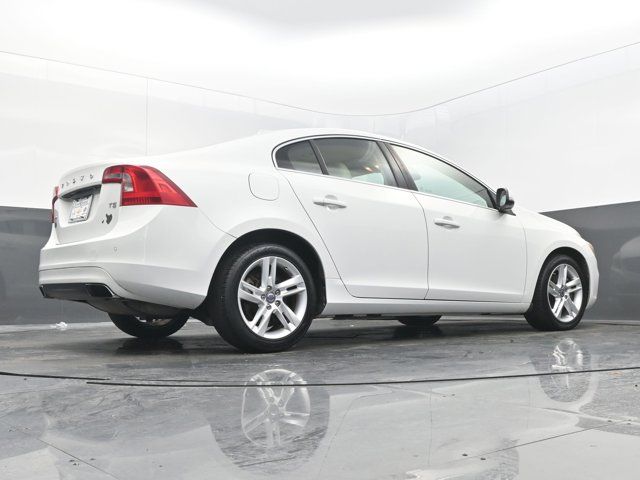 2015 Volvo S60 T5 Drive-E Platinum