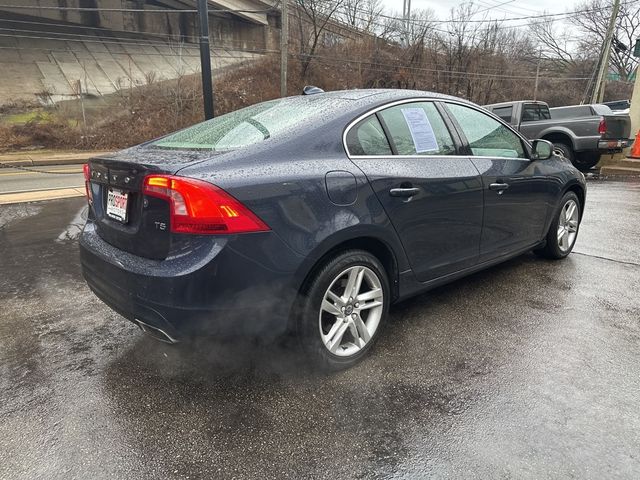 2015 Volvo S60 T5 Drive-E Platinum