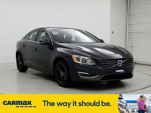 2015 Volvo S60 T5 Drive-E Platinum