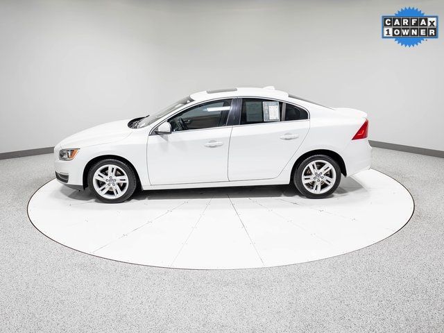 2015 Volvo S60 T5 Drive-E Platinum