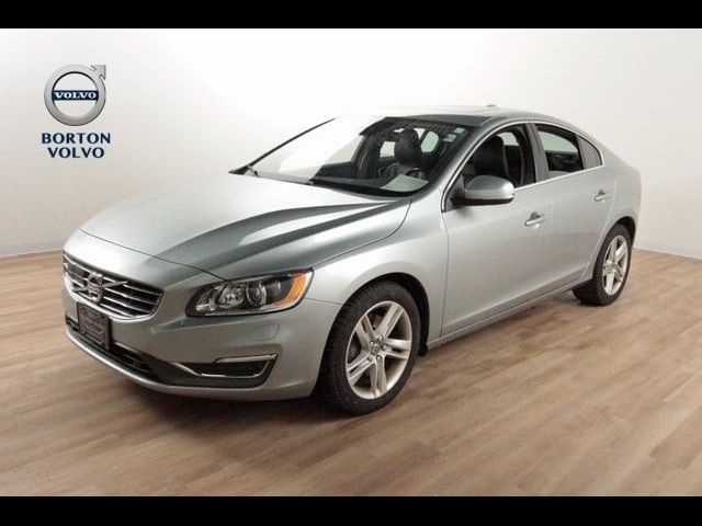 2015 Volvo S60 T5 Platinum