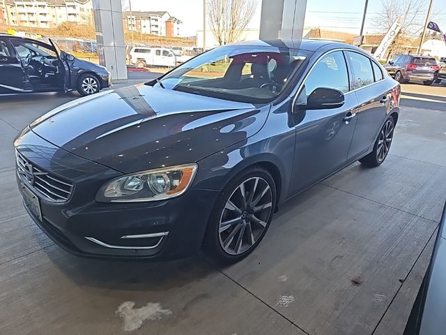 2015 Volvo S60 T5 Drive-E Premier