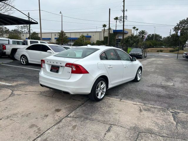 2015 Volvo S60 T5 Drive-E Premier