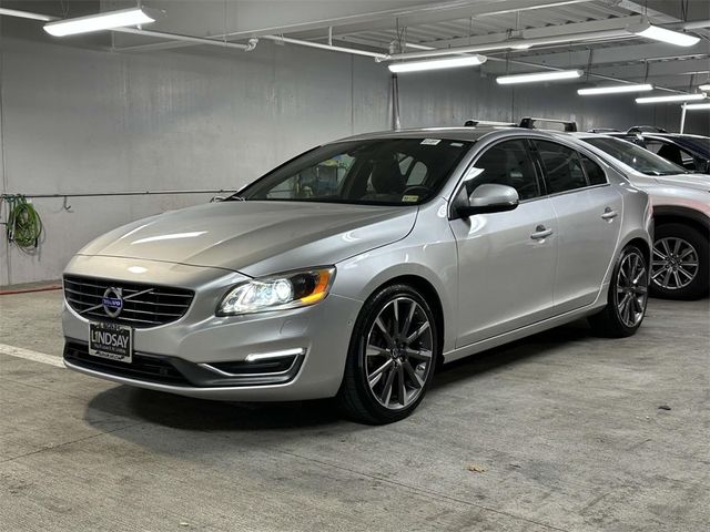 2015 Volvo S60 T6 Drive-E Platinum