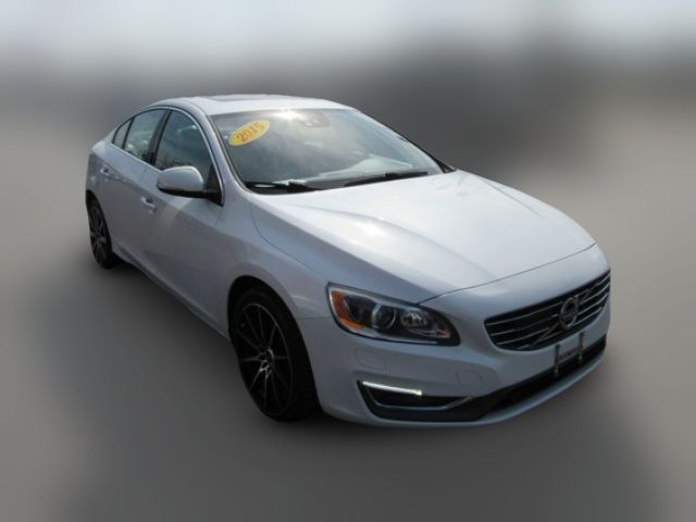 2015 Volvo S60 T6 Drive-E Platinum