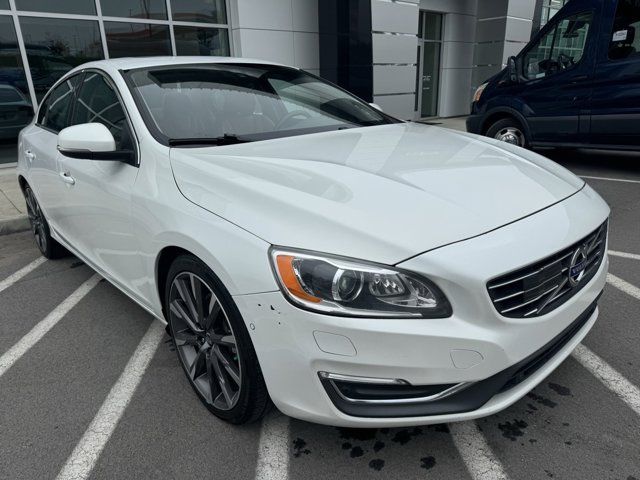 2015 Volvo S60 T6 Drive-E Platinum