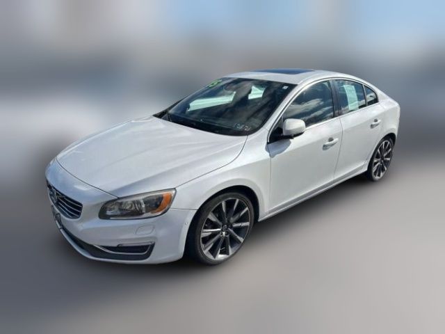 2015 Volvo S60 T6 Drive-E Platinum