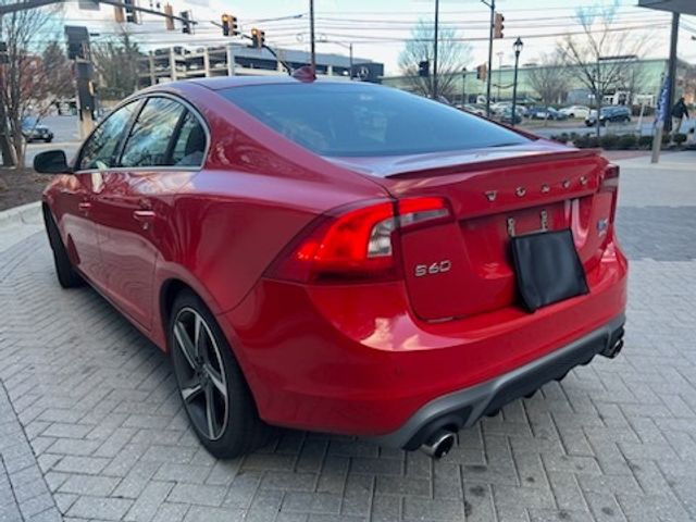 2015 Volvo S60 T6 R-Design Platinum