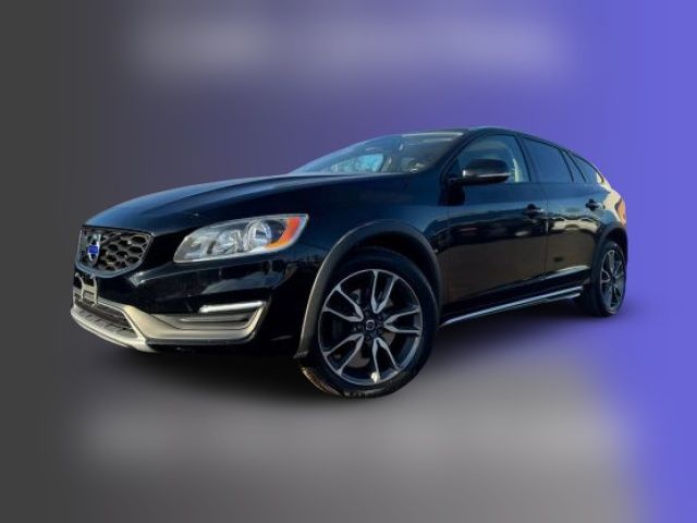 2015 Volvo V60 Cross Country T5