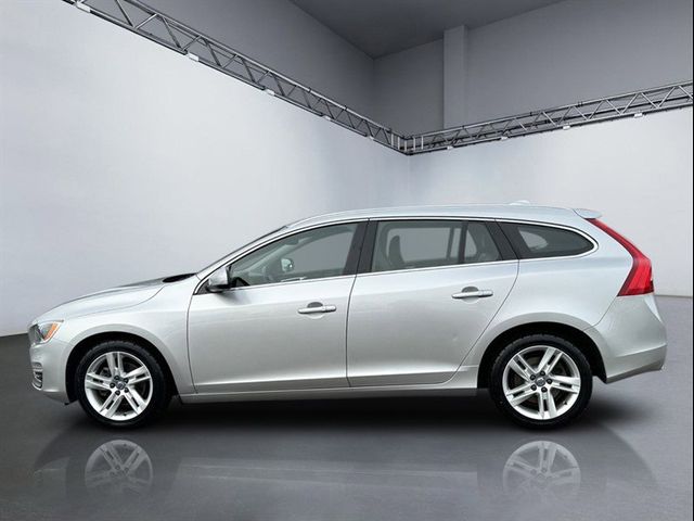 2015 Volvo V60 T5 Drive-E Platinum