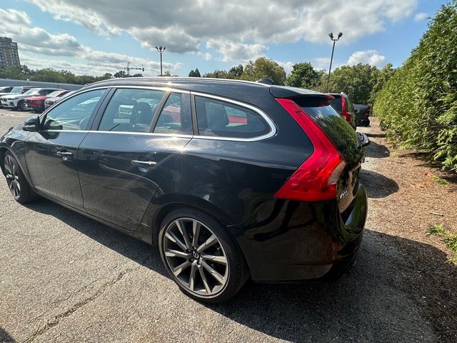 2015 Volvo V60 T5 Drive-E Platinum