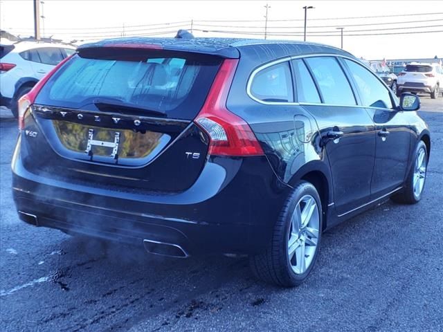 2015 Volvo V60 T5 Drive-E Platinum