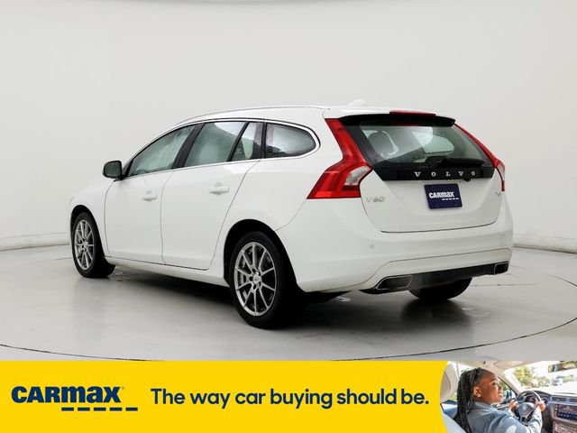 2015 Volvo V60 T5 Drive-E Platinum