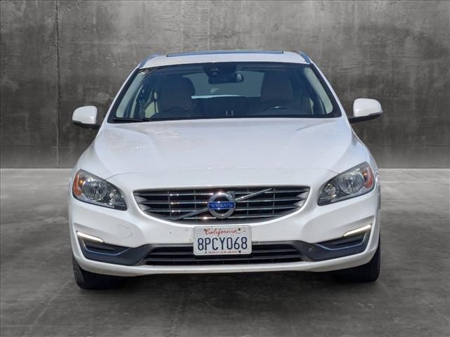 2015 Volvo V60 T5 Platinum