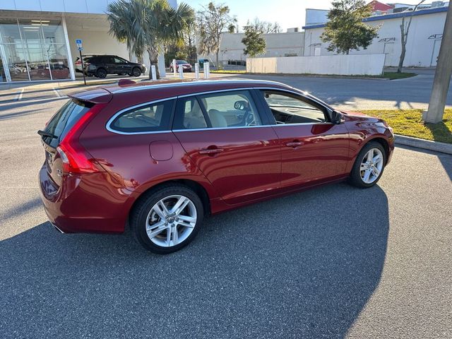 2015 Volvo V60 T5 Platinum