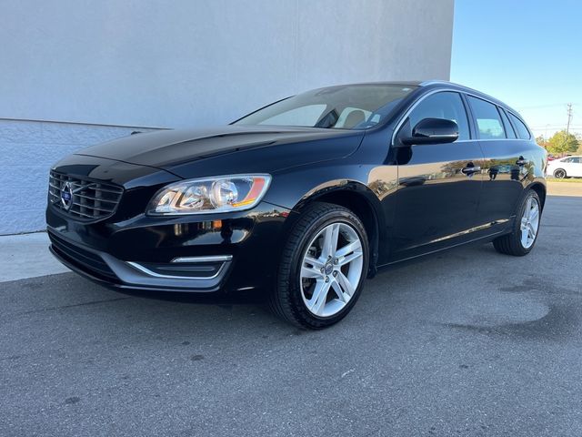 2015 Volvo V60 T5 Drive-E Premier Plus