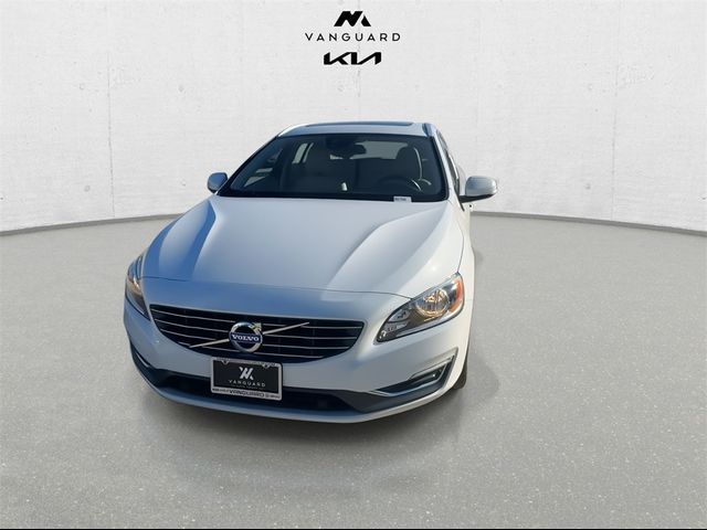 2015 Volvo V60 T5 Drive-E Premier Plus