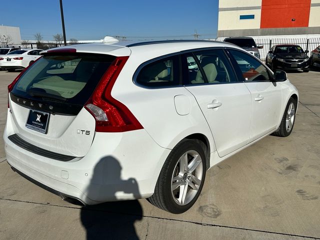 2015 Volvo V60 T5 Drive-E Premier Plus