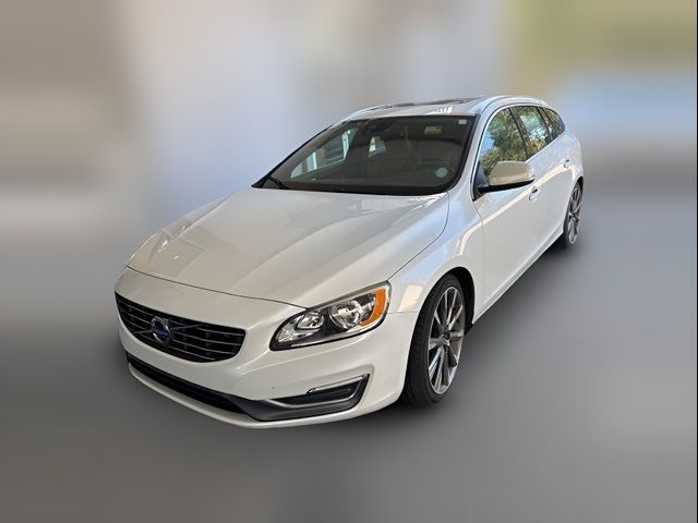 2015 Volvo V60 T5 Drive-E Premier Plus