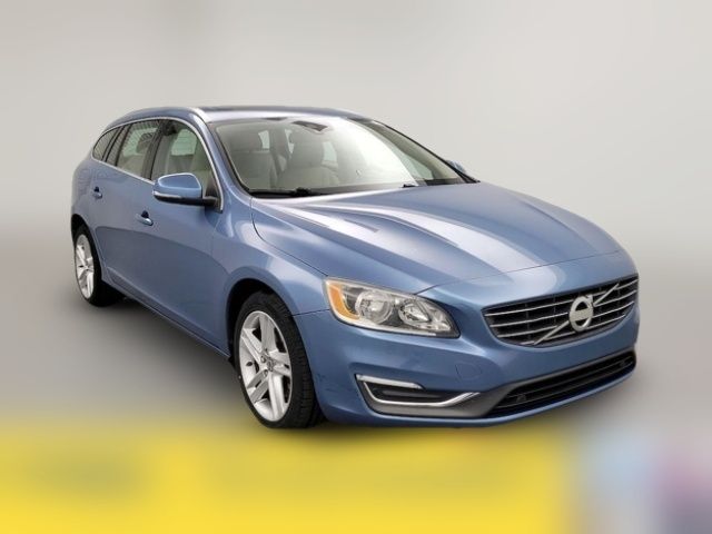 2015 Volvo V60 T5 Drive-E Premier Plus