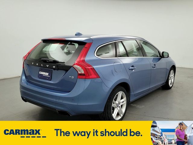 2015 Volvo V60 T5 Drive-E Premier Plus